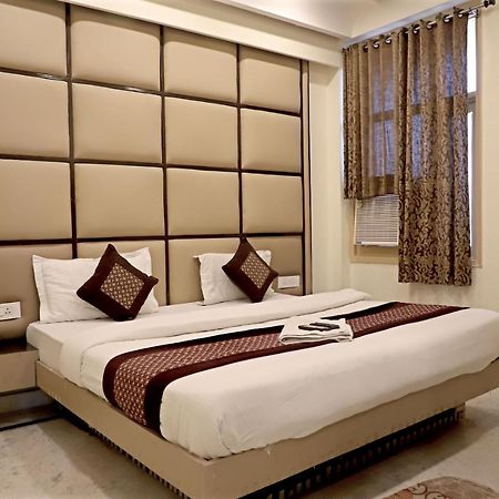 Hotel Klick International At "5 Min Walking " From New Delhi Railway Station Extérieur photo